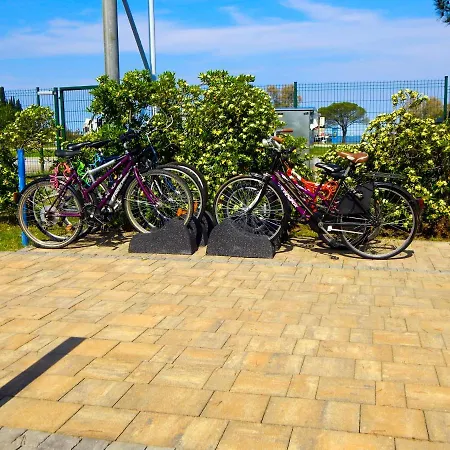 Floating House Sea Queen Holiday home Portoroz