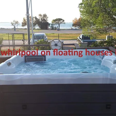 Ferienhaus Floating House Sea Queen Portorož