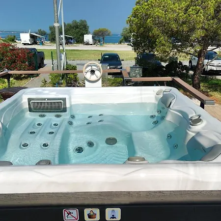 Holiday home Floating House Sea Queen